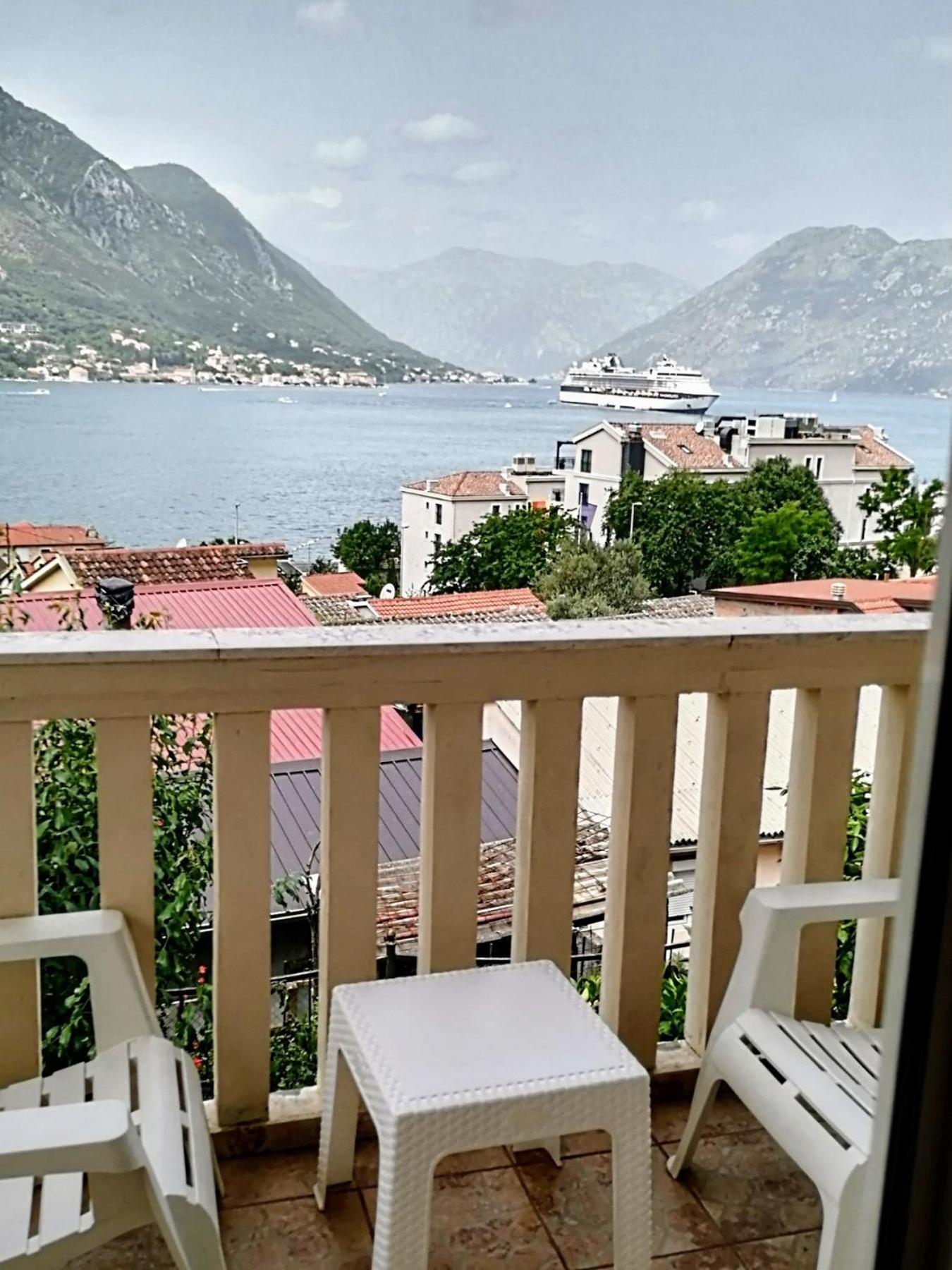 Apartment Bella Vista Kotor Zimmer foto